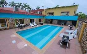 Carliza Hotel - Guest Room